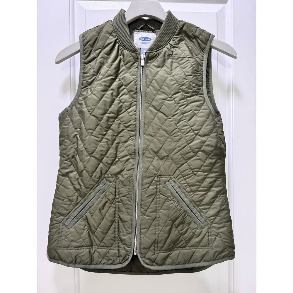 Old Navy Light Weight Green Quilted Vest, XS